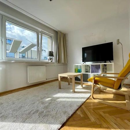 Super Apartament Sawa 2 Metro Wifi 500 Mbs Tv'50 Netflix Hbo Appletv+ Варшава Экстерьер фото