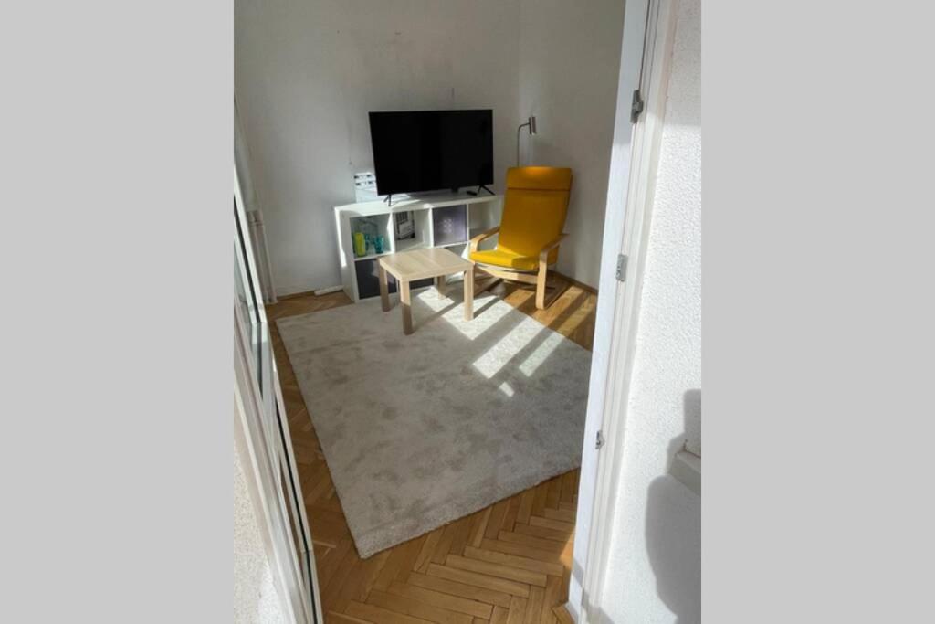 Super Apartament Sawa 2 Metro Wifi 500 Mbs Tv'50 Netflix Hbo Appletv+ Варшава Экстерьер фото