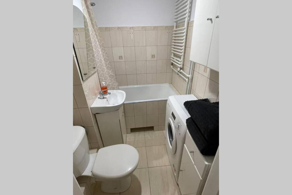 Super Apartament Sawa 2 Metro Wifi 500 Mbs Tv'50 Netflix Hbo Appletv+ Варшава Экстерьер фото